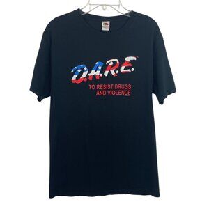 DARE Black Short Sleeve T-Shirt Fruit Of The Loom Adult Small USA Flag Theme